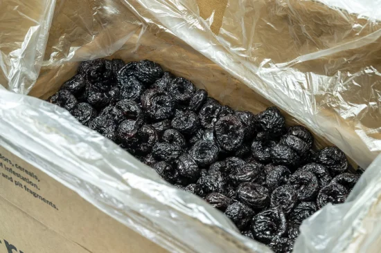 Products Prunes pitted: 10 kg